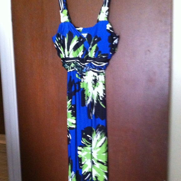 On hold until tomorrow: Beautiful maxi dress