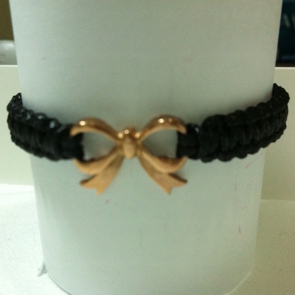 Golden rose snood bracelet.