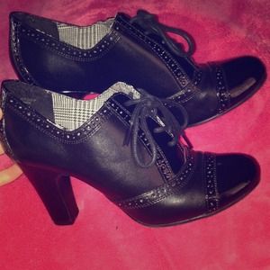 Black lace up booties!