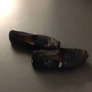 Glitter toms