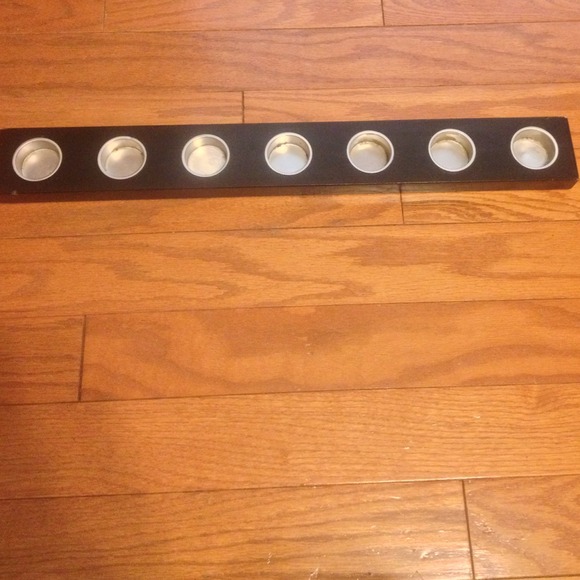 Low profile luxury black wood candle holder