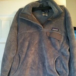 Small Grey Patagonia Snap Pullover