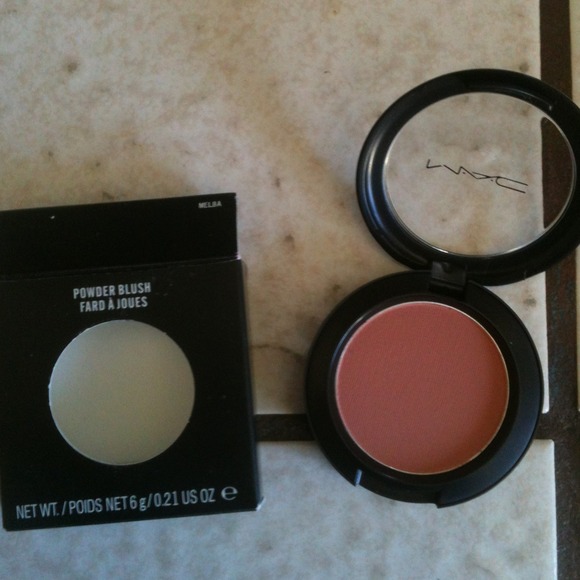💥💥SOLD💥💥Mac Melba Blush