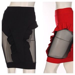 Ruffle side mesh skirt