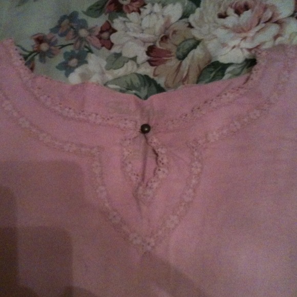 Cute Tee - Picture 2 of 2