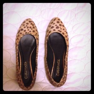 Leopard shoes