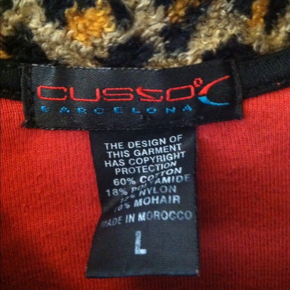 "SOLD TO BAYLEE" Custo Barcelona Top Large - Picture 2 of 4