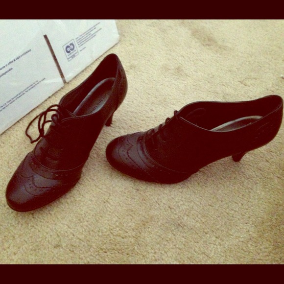 Black oxfords