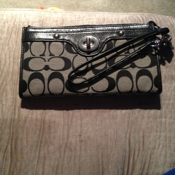 SOLD - Picture 1 of 4