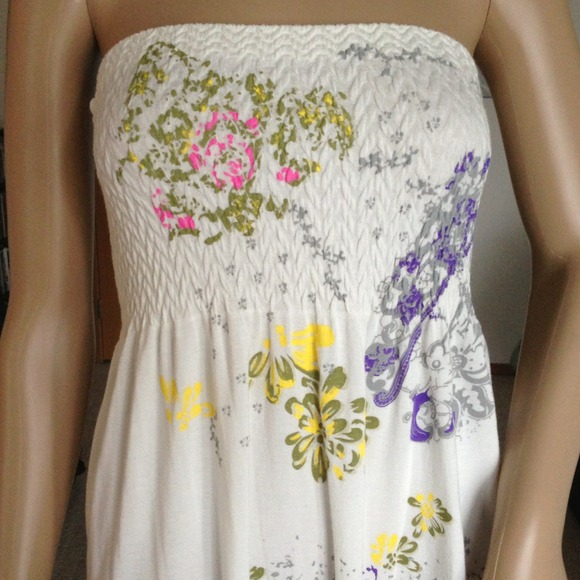 White Halter Dress - Picture 2 of 4