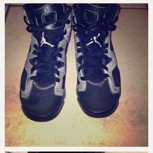 STILL AVAILABLE Jordan 6