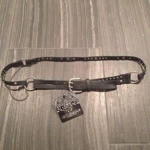 ❌SOLD❌Gentle Fawn studded & chain leather belt