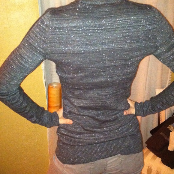 Dressy turtleneck - Picture 4 of 4