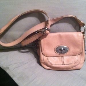 Leather Fossil cross body purse