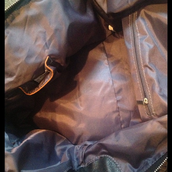 Large Purse - Picture 2 of 4