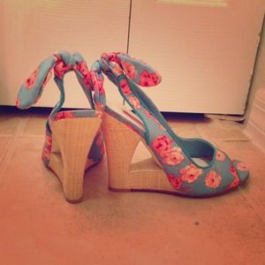 ⭐REDUCED⭐ price Betsy Johnson Heels Size 8 1/2