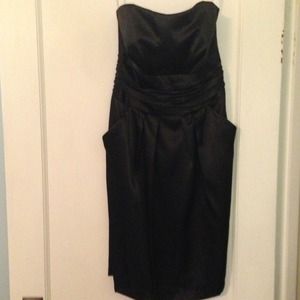 Black cocktail dress with pockets