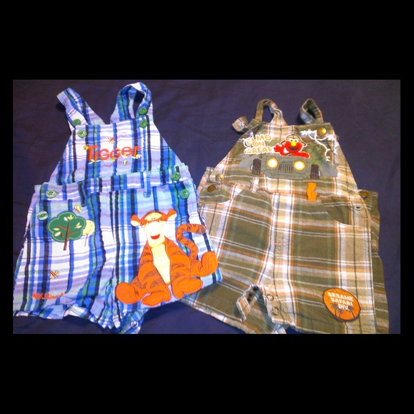 Bundle of baby boy jumpers..     SOLD