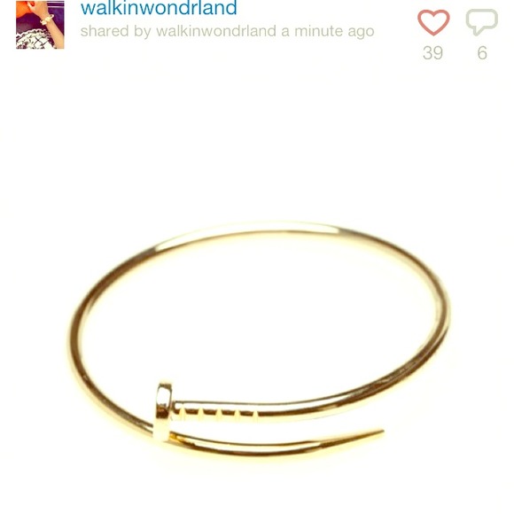 Soo unique! I Love It! <3