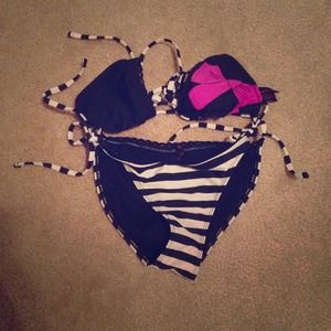 Material Girl Swim Suit: 2 piece