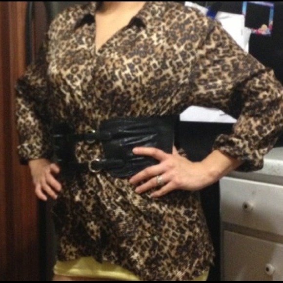 Sold to scarlettstained Leopard-print blouse