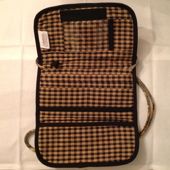 Longaberger fabric wallet/cross body - Picture 3 of 4