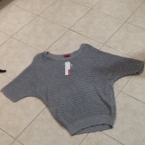 Sweater top for all seasons - Picture 4 of 4