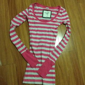 ⚡REDUCED⚡Abercrombie & Fitch Top