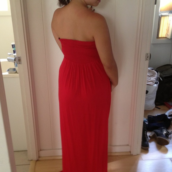 SOLD : Forever21 red maxi dress - Picture 2 of 2