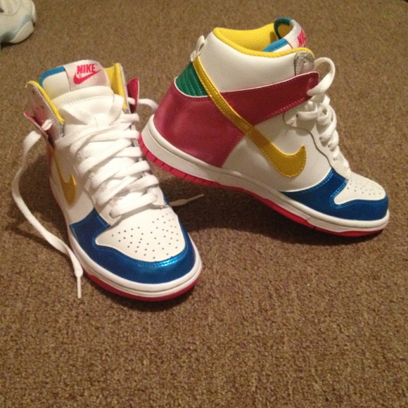 Multi Color Dunks
