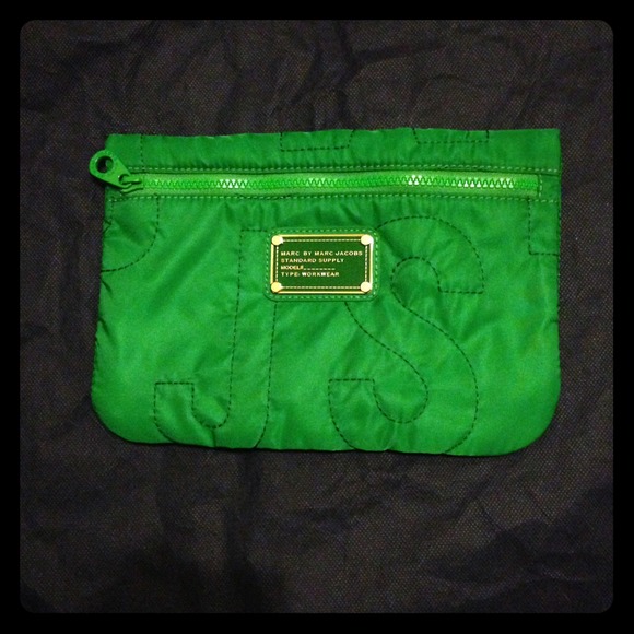 Marc by Marc Jacobs multi-use case
