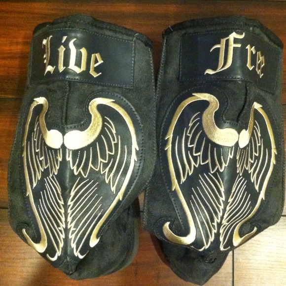 Sold In bundle!💕💕 - Picture 2 of 2