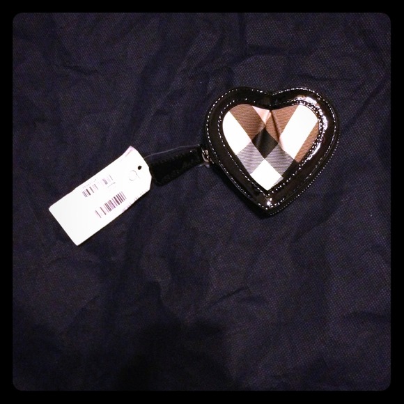 Burberry heart coin purse