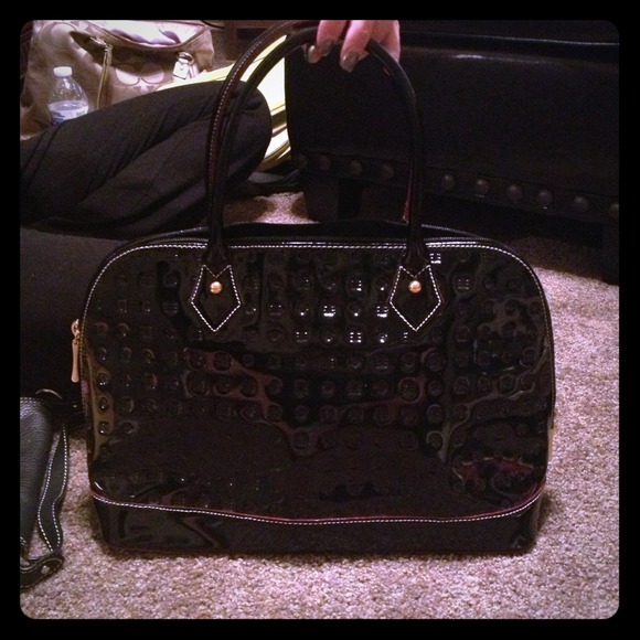 Arcadia black purse