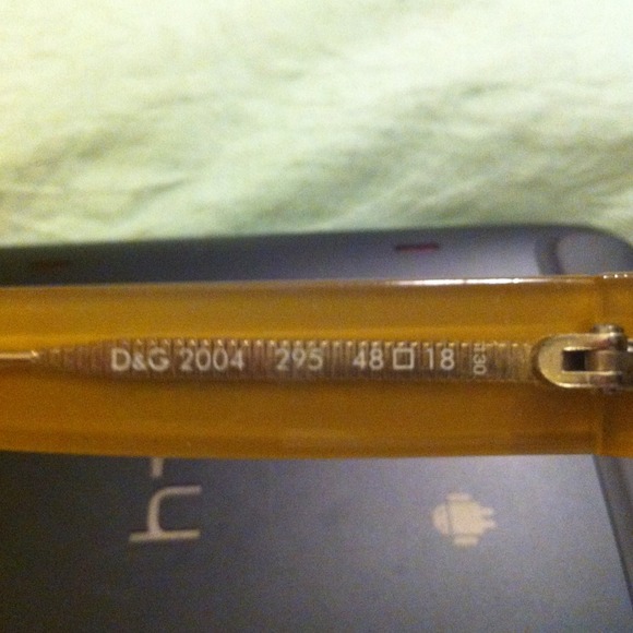 D&G shades - Picture 3 of 4