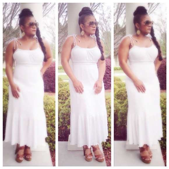 ❌SOLD❌Prairie Maxi Dress