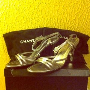 LIKE NEW CHANEL heels