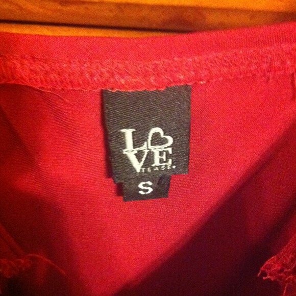 Formal red dress size small - Picture 3 of 4