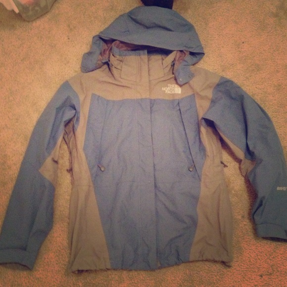REDUCED! North Face gortex rain/snow jacket