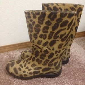 🔵REDUCED🔵Women's Leopard Rain Boots SZ 11