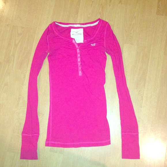 Hollister long sleeve shirt