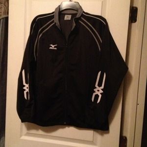 Athletic Black Mizuno jacket.