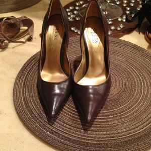 👠👠👠GUESS HEELS👠👠👠