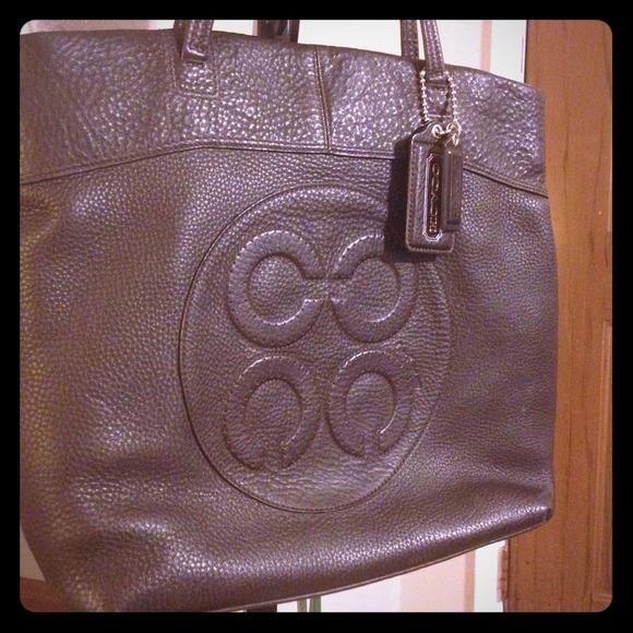 Authentic Coach Juliet pebbled tote in brown