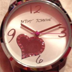 -->SOLD<--Betsey Johnson Black&White Heart Watch💋