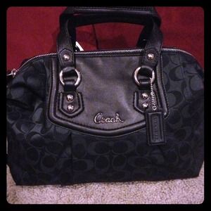 Authentic Coach Ashley satchel