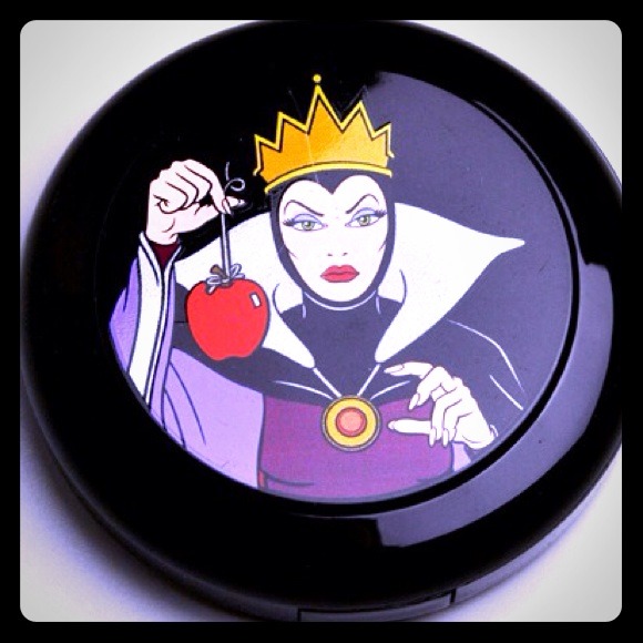 New Mac Disney beauty powder