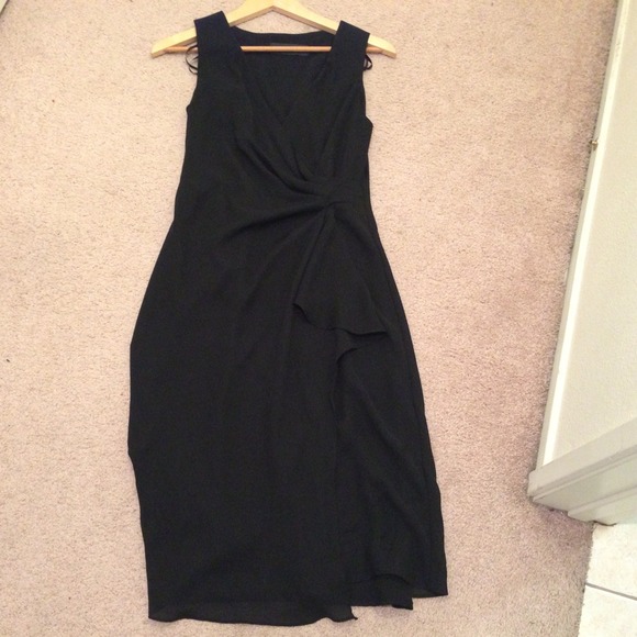 Elegant Donna Ricco dress