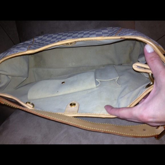 ******SOLD******* - Picture 2 of 4