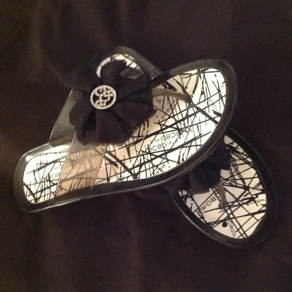 BCBG, Adorable thong flip flops! 9